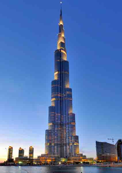 burj khalifa evening